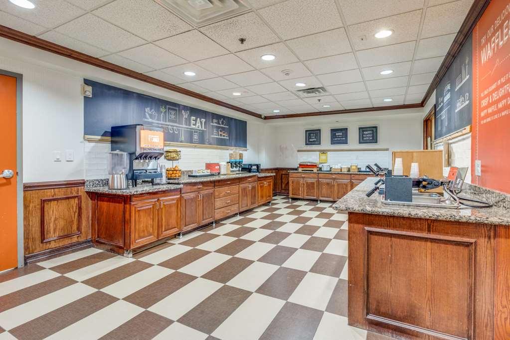 Hampton Inn & Suites ゲインズビル レストラン 写真